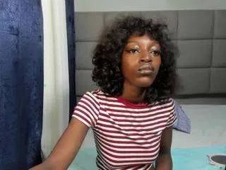 suhailasuu on CamSoda