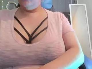 summynov on CamSoda 