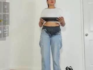 susan-mature on CamSoda 