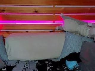 tararyan on CamSoda 