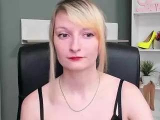 tastyblair on CamSoda 