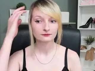 tastyblair on CamSoda 
