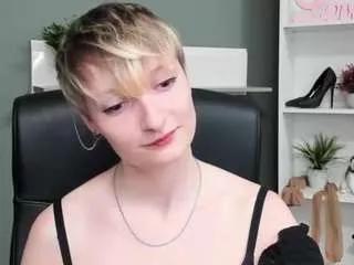 tastyblair on CamSoda 
