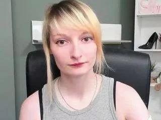 tastyblair on CamSoda 