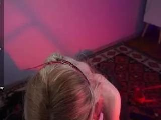 tayteatlee on CamSoda 