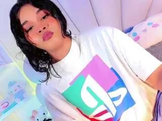 valentinamarinn on CamSoda