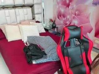 yelena-mutiz on CamSoda 