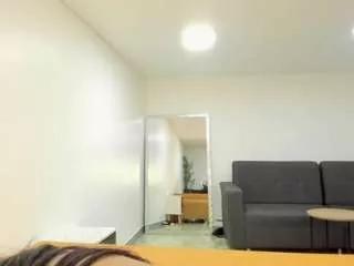 zaracampbell on CamSoda 