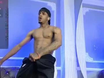 aaroncruz_ on Chaturbate 