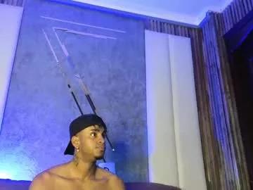 aaroncruz_ on Chaturbate 