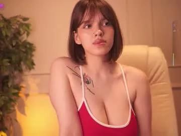 adalyn_glow on Chaturbate 