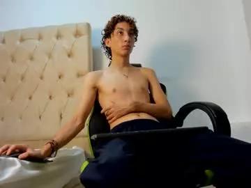 alantrickz365 on Chaturbate 