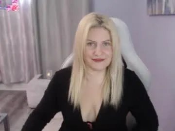 bellastar84 on Chaturbate 