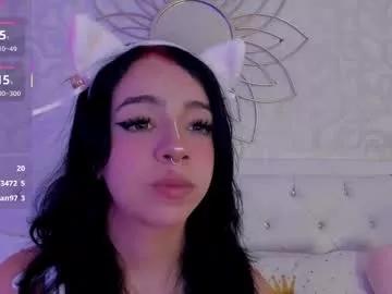 Freechat cassie66_ on Chaturbate