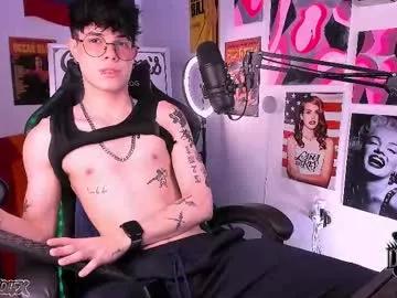 cinnamon_boyxxx on Chaturbate 