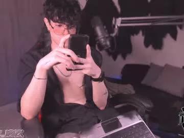 cinnamon_boyxxx on Chaturbate 