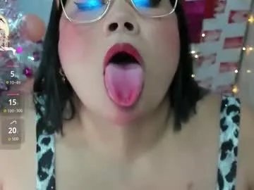 criistal_0 on Chaturbate