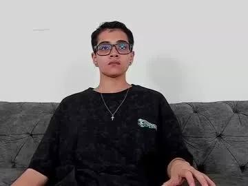 Freechat cristian_suarezz_ on Chaturbate