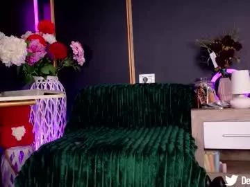 Freechat deeadiamond on Chaturbate