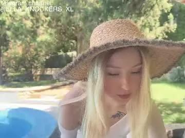 ella_knockers_xl on Chaturbate 