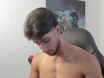 emmet_collins on Chaturbate 