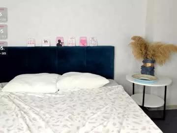 esme_runn on Chaturbate 