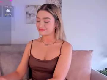 estercollins_ on Chaturbate 