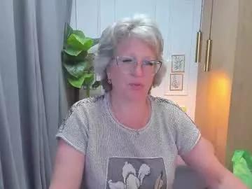 evelynblissful on Chaturbate 