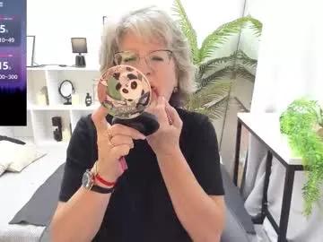 evelynblissful on Chaturbate 