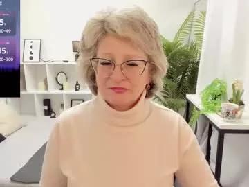 evelynblissful on Chaturbate 
