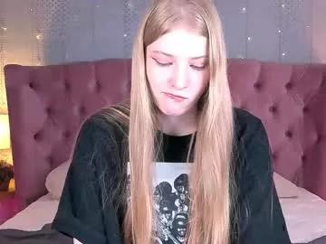 Away fluffy_ice on Chaturbate