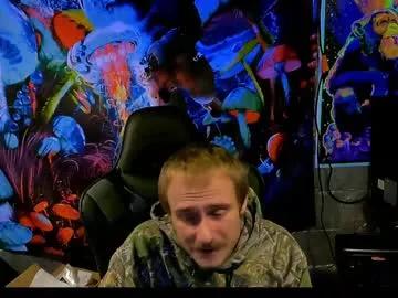 greenlungs8195 on Chaturbate 