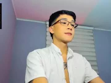 guy_veryhot1