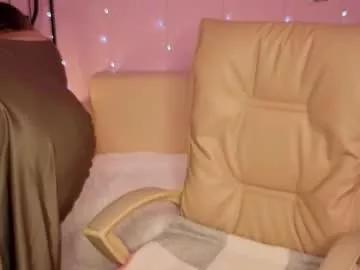 helens_lov on Chaturbate 