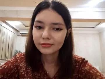 Freechat helgakraszewski on Chaturbate