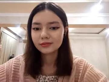 Freechat helgakraszewski on Chaturbate