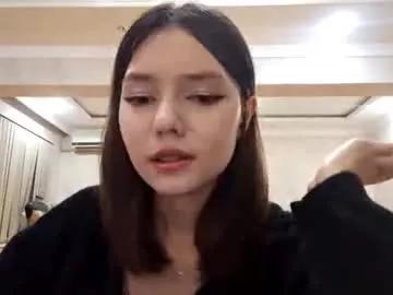 Freechat helgakraszewski on Chaturbate