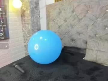 hillsdandarkie_44 on Chaturbate 