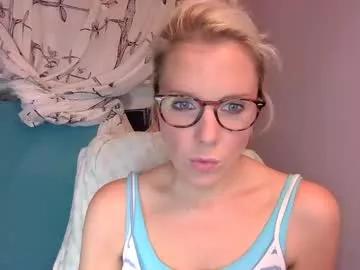 holly_bourbon on Chaturbate 