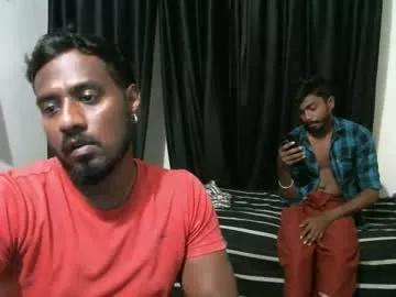 indiandesiguys2023 on Chaturbate