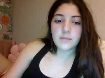 Away italiankittyx on Chaturbate