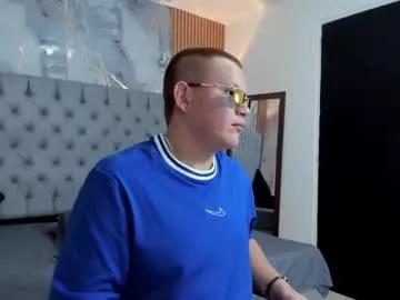 j_p_ruszo_777 on Chaturbate 