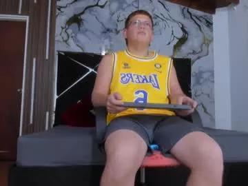 j_p_ruszo_777 on Chaturbate 