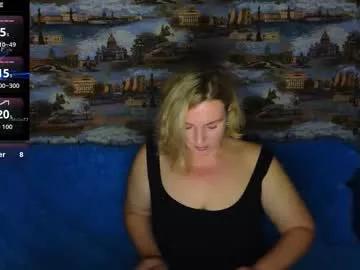 Freechat ladylucky_ on Chaturbate