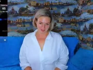 Freechat ladylucky_ on Chaturbate