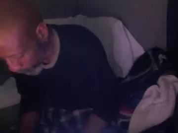 leeguy_hugedick on Chaturbate 