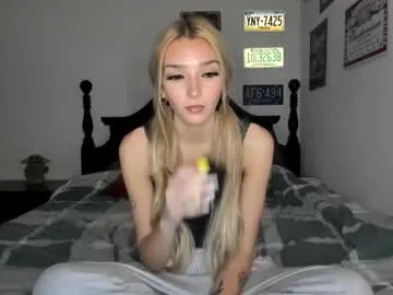 livvywinters on Chaturbate