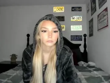 livvywinters on Chaturbate