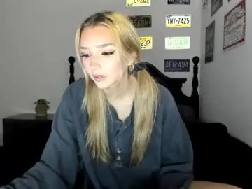 livvywinters on Chaturbate