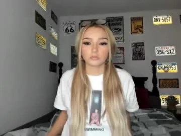 livvywinters on Chaturbate